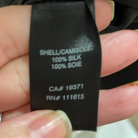 ROBBI & NIKKI byROBERT RODRIGUEZ SILK CHAIN EMBELLISHED RUFFLE FRONT TANK TOP SM - Picture 15 of 16